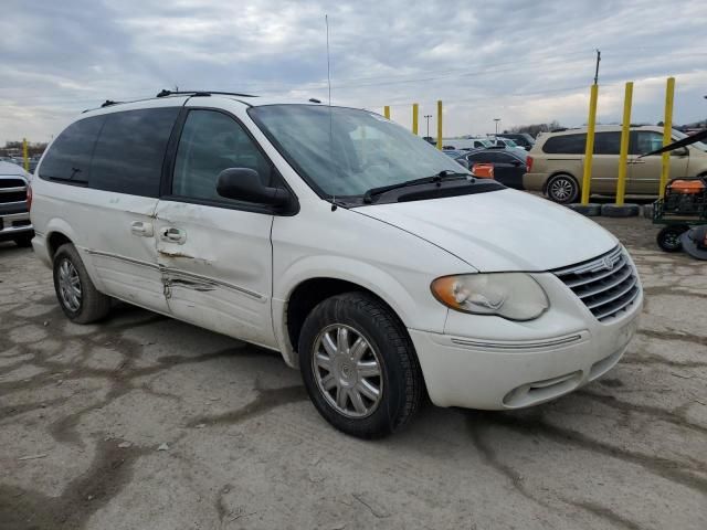 2007 Chrysler Town & Country Limited