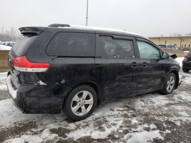 2011 Toyota Sienna LE