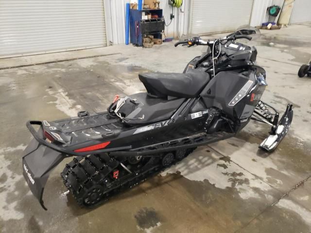 2020 Skidoo 2020 Skidoo MXZ