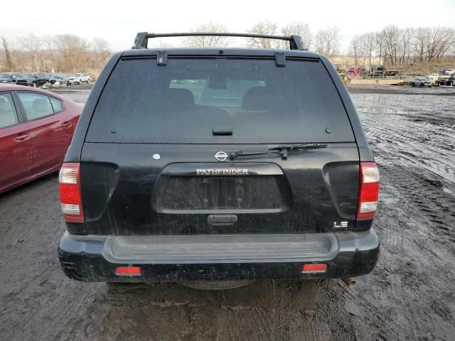 2004 Nissan Pathfinder LE