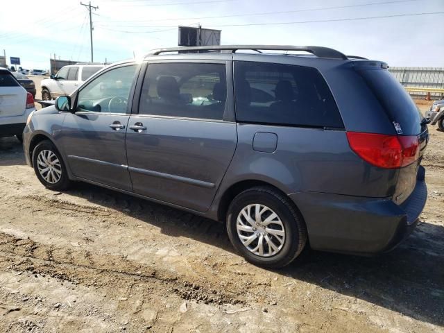 2009 Toyota Sienna CE