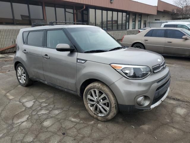 2017 KIA Soul +