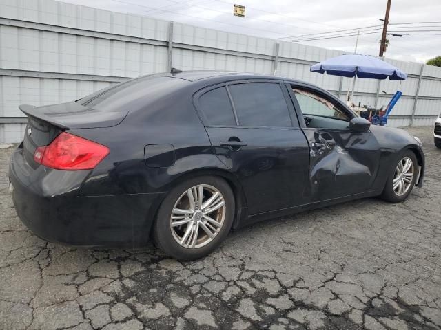 2015 Infiniti Q40