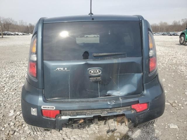 2011 KIA Soul +