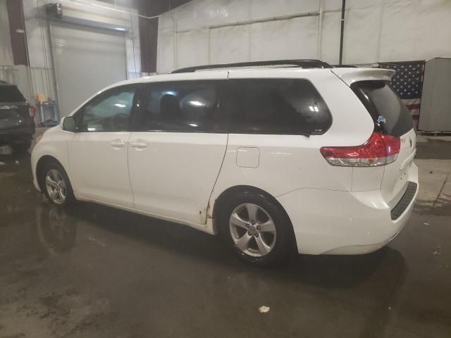 2011 Toyota Sienna LE