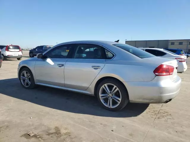 2014 Volkswagen Passat SE