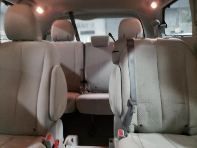 2012 Toyota Sienna LE