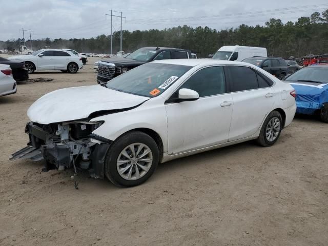 2016 Toyota Camry LE