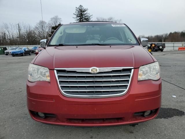 2010 Chrysler Town & Country Touring