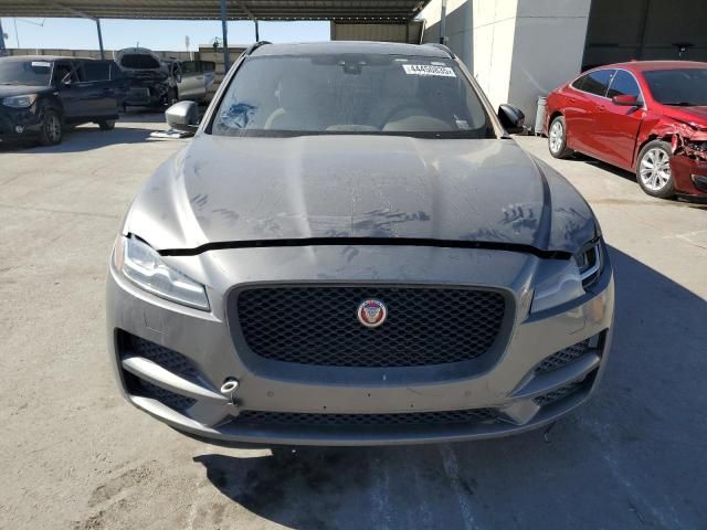 2017 Jaguar F-PACE Prestige