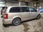 2014 Chrysler Town & Country Touring L