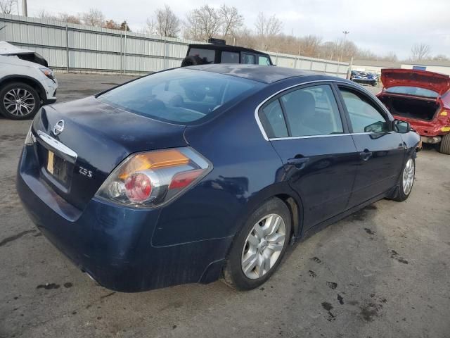 2010 Nissan Altima Base