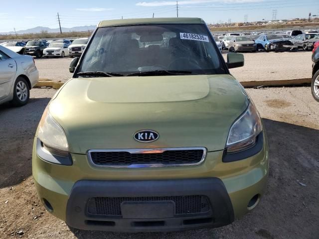 2011 KIA Soul +