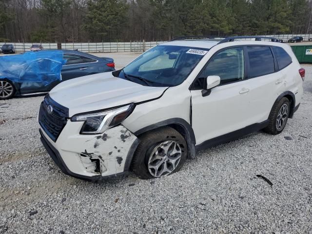 2023 Subaru Forester Premium