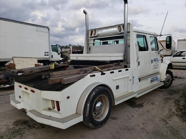 2001 International 4000 4700