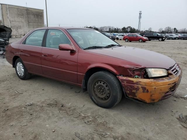 1999 Toyota Camry LE