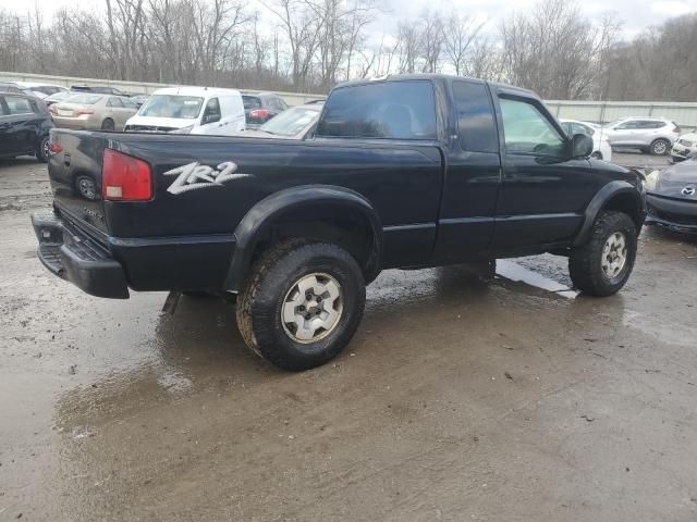 2003 Chevrolet S Truck S10