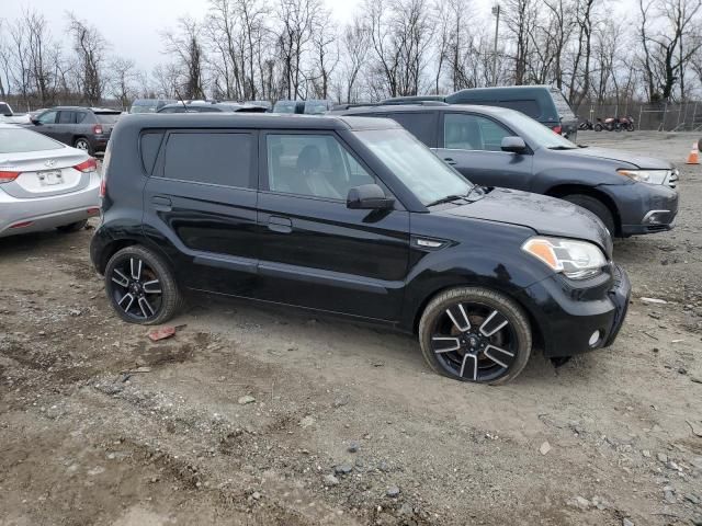 2010 KIA Soul +