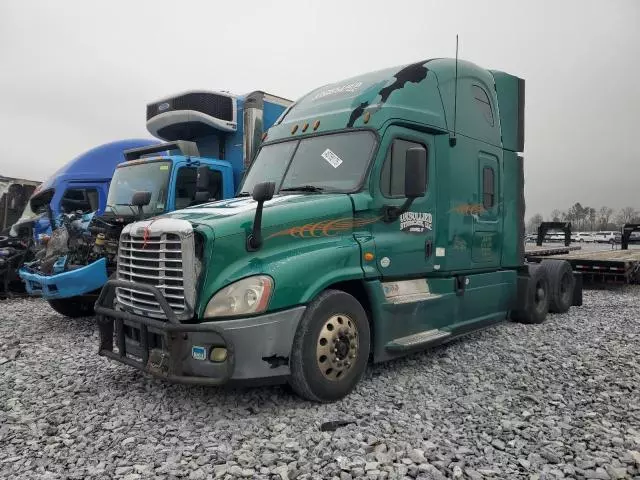 2014 Freightliner Cascadia 125