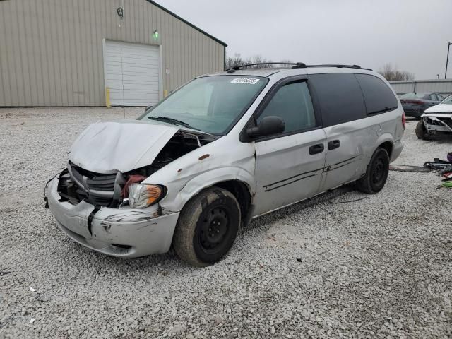 2005 Dodge Grand Caravan SE