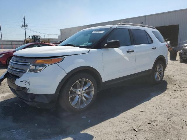 2015 Ford Explorer