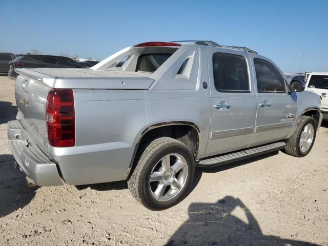 2013 Chevrolet Avalanche LT