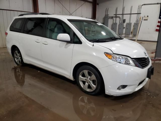 2012 Toyota Sienna LE