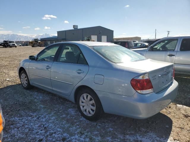 2005 Toyota Camry LE