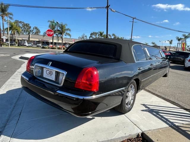 2009 Lincoln Town Car Executive