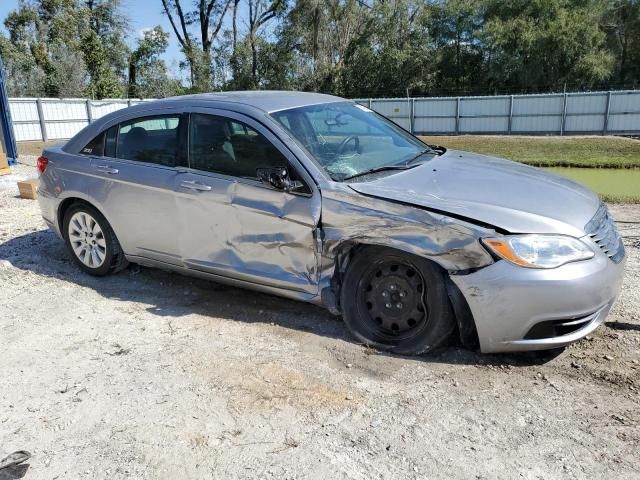 2013 Chrysler 200 LX