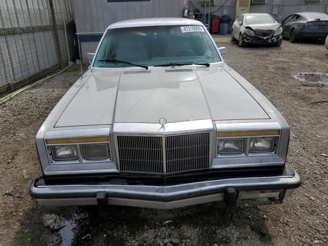 1986 Chrysler Fifth Avenue