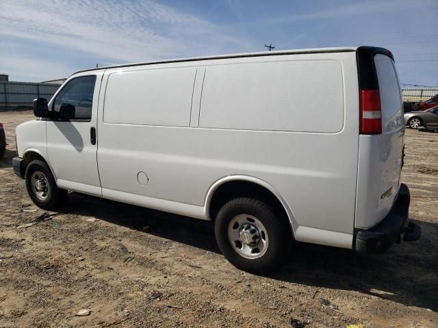 2015 Chevrolet Express G2500