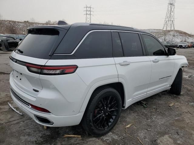 2022 Jeep Grand Cherokee Summit