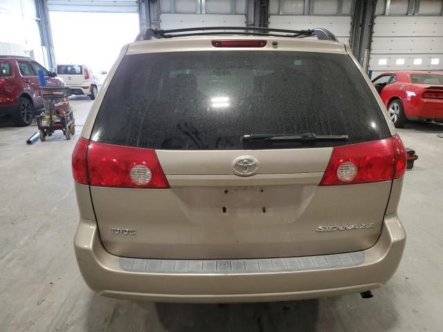 2006 Toyota Sienna XLE