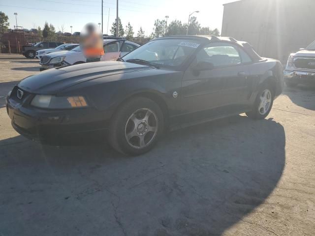 2004 Ford Mustang