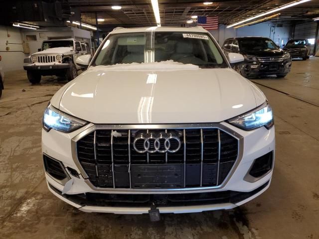 2021 Audi Q3 Premium 40