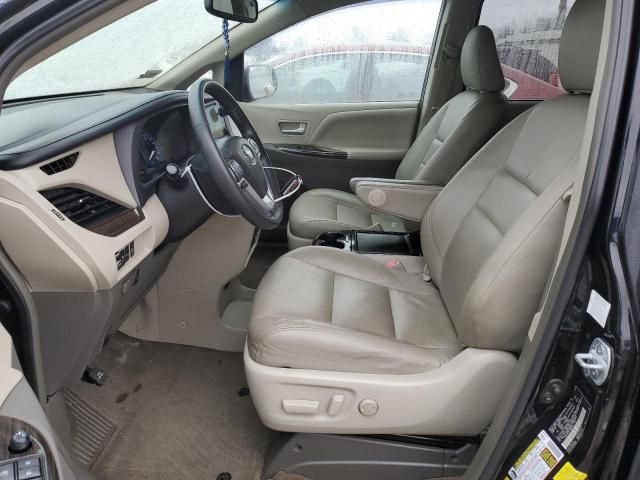 2015 Toyota Sienna XLE