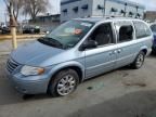 2006 Chrysler Town & Country Limited