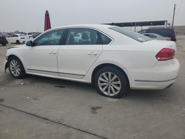 2013 Volkswagen Passat SEL