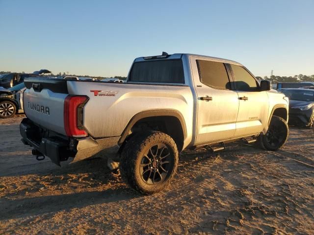 2023 Toyota Tundra Crewmax SR