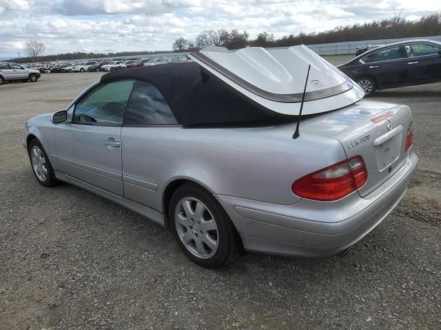 2001 Mercedes-Benz CLK 320