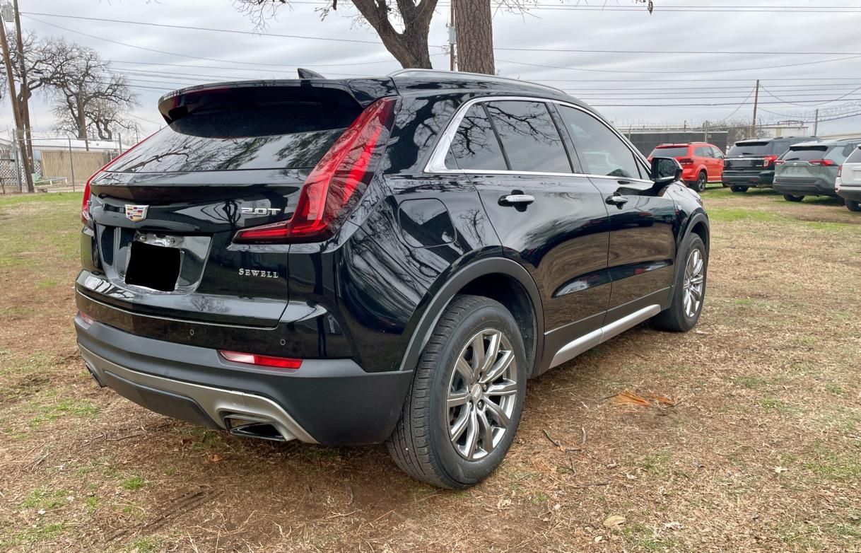 2019 Cadillac XT4 Premium Luxury