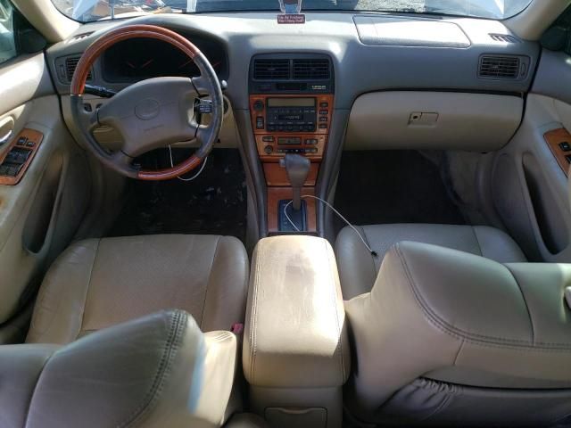 2001 Lexus ES 300