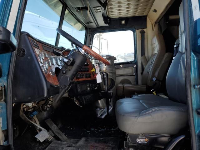 2004 Western Star Conventional 4900FA