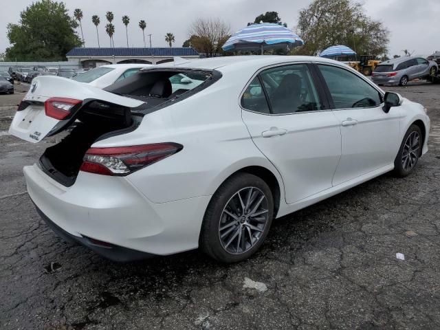 2022 Toyota Camry XLE