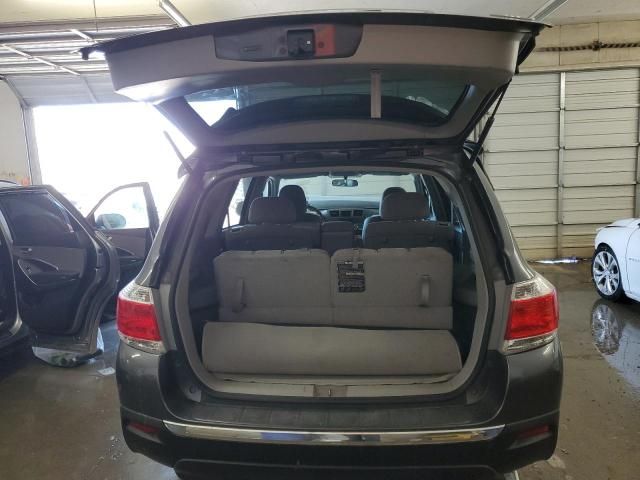 2012 Toyota Highlander Base