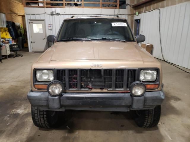 1999 Jeep Cherokee SE