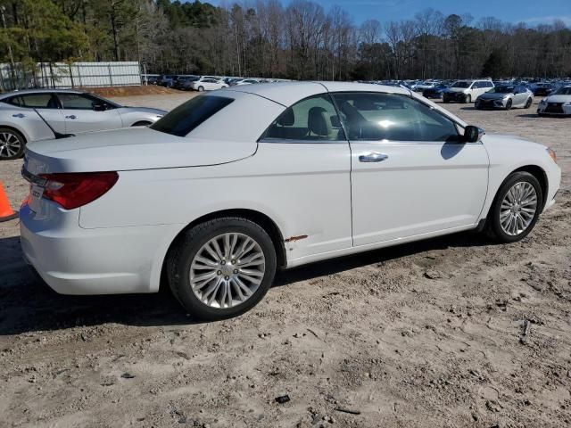 2012 Chrysler 200 Limited