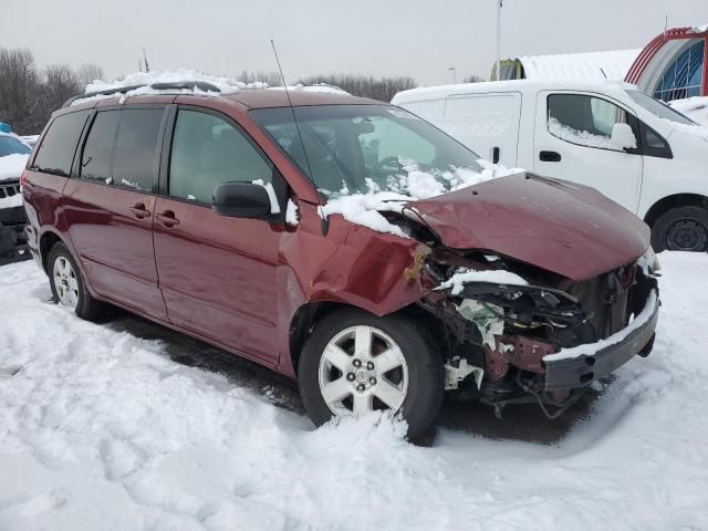 2006 Toyota Sienna CE