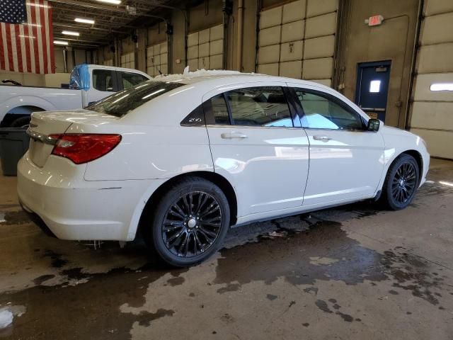 2013 Chrysler 200 LX